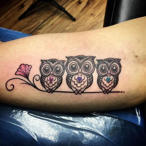 In order to prove herself as a witch, Luz begins learning magic under Eda's guidance, despite not having any inherent magical abilities of her own. . Owl family tattoo